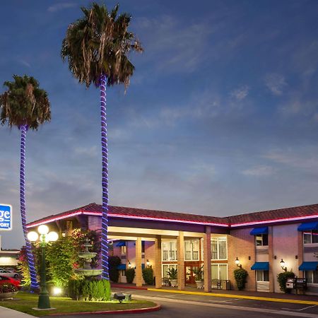 Travelodge By Wyndham Orange County Airport/ Costa Mesa Eksteriør billede